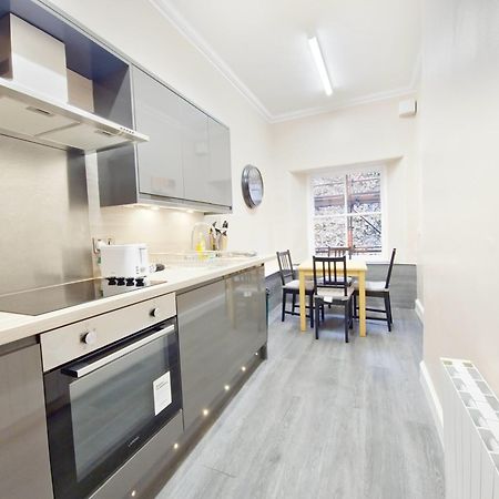 Edinburgh Backpackers - Over 18S Only Eksteriør billede